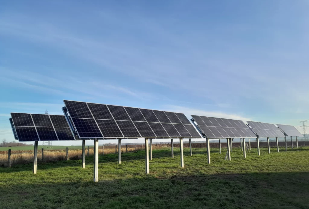 Tracker solaire agricole